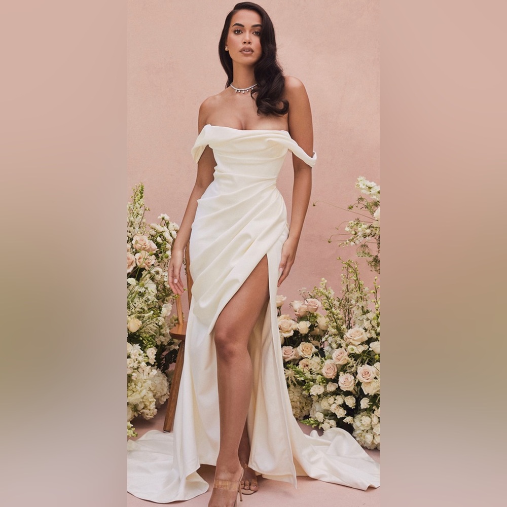 NWT HOUSE OF CB “DELPHINE” BRIDAL CORSET GOWN